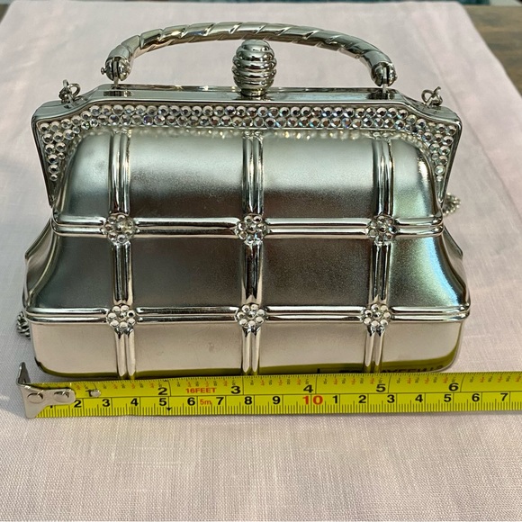 Hard Case Evening Crossbody/Bag W/ Rhinestones. Silver Metallic W/ 2 Options - Picture 9 of 10